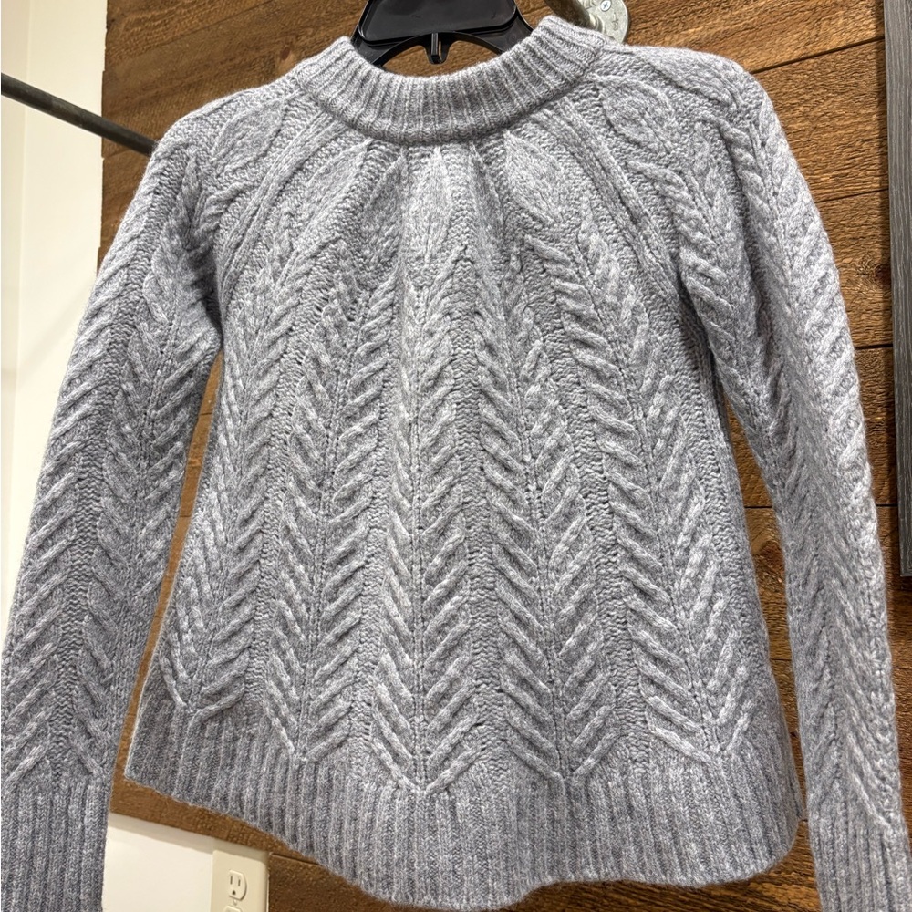 Tuckernuck Gray Cable Knit Women's Sweater